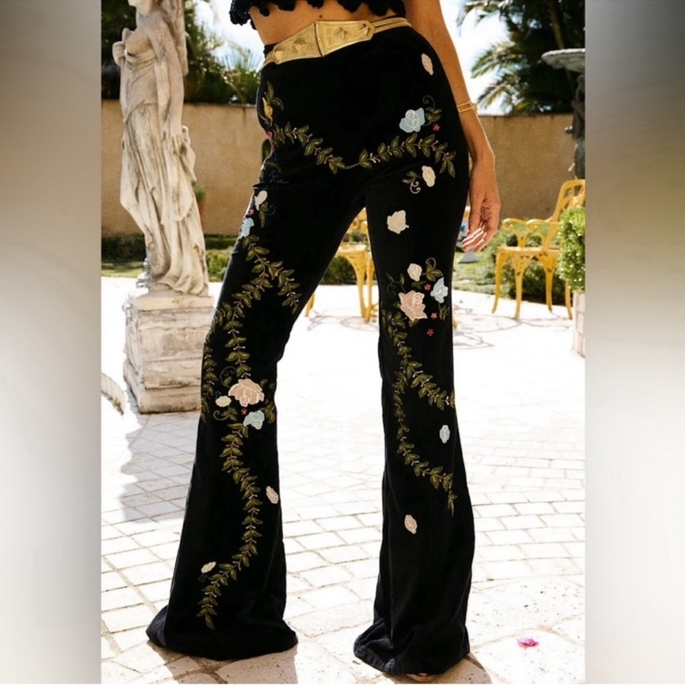 🌼 CU Burn it Down Floral Embroidered Black Velvet Pants